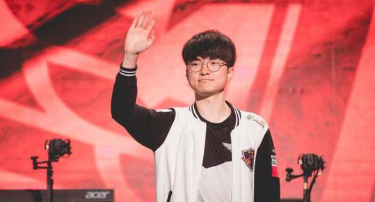 采访时最坚 采访时最坚