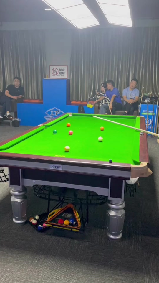 进入下半场 进入下半场